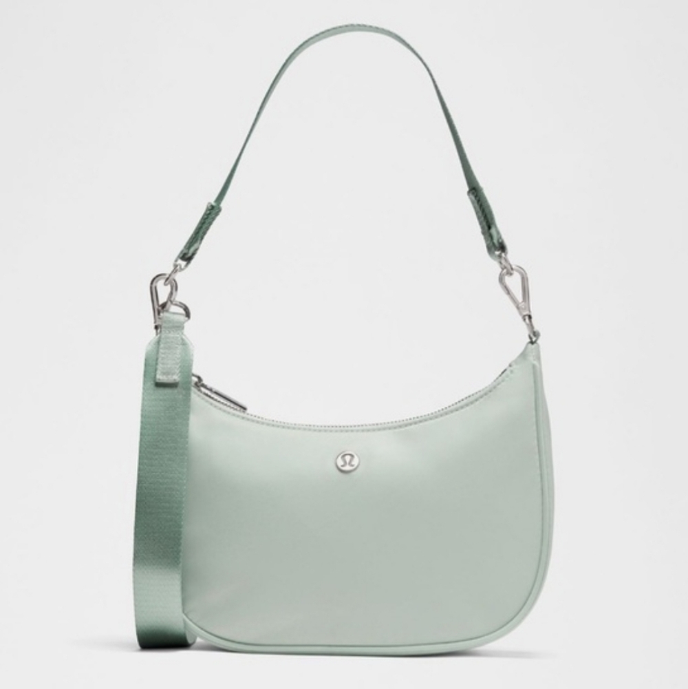 New Lululemon City Essentials Crossbody or Shoulder Bag in Pelican Sz 3L
